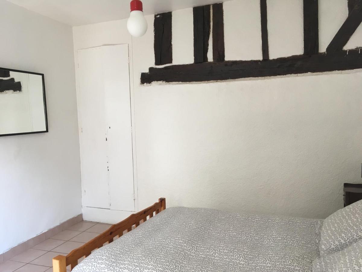 Appartement Chez Tibo Provins Bagian luar foto